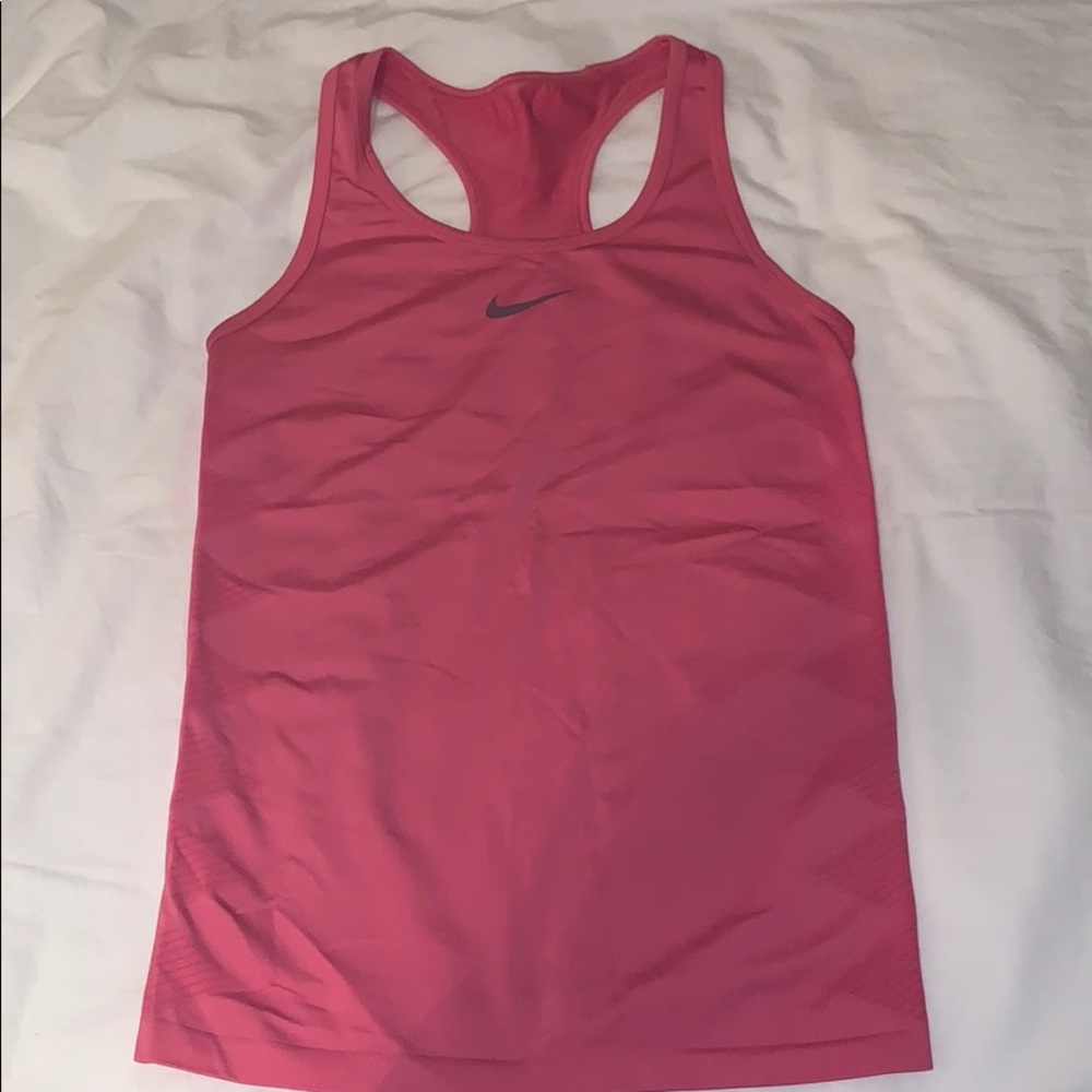 NIKE DRI-FIT TANK TOP